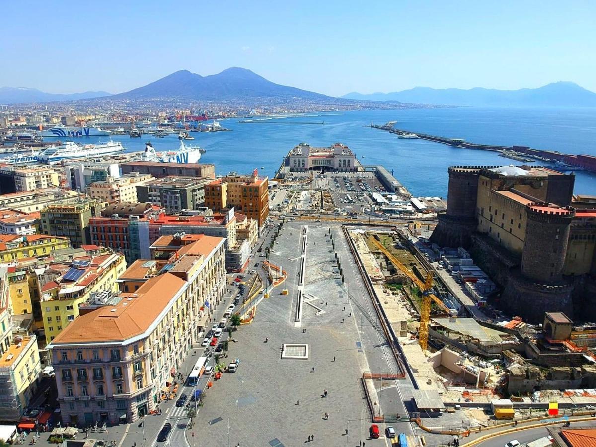 فندق Silia House Napoli Centro المظهر الخارجي الصورة