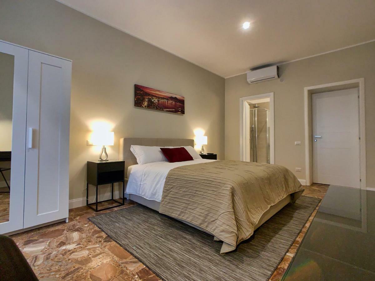 فندق Silia House Napoli Centro المظهر الخارجي الصورة