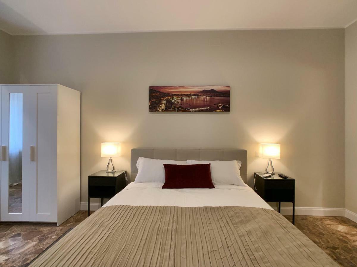 فندق Silia House Napoli Centro المظهر الخارجي الصورة
