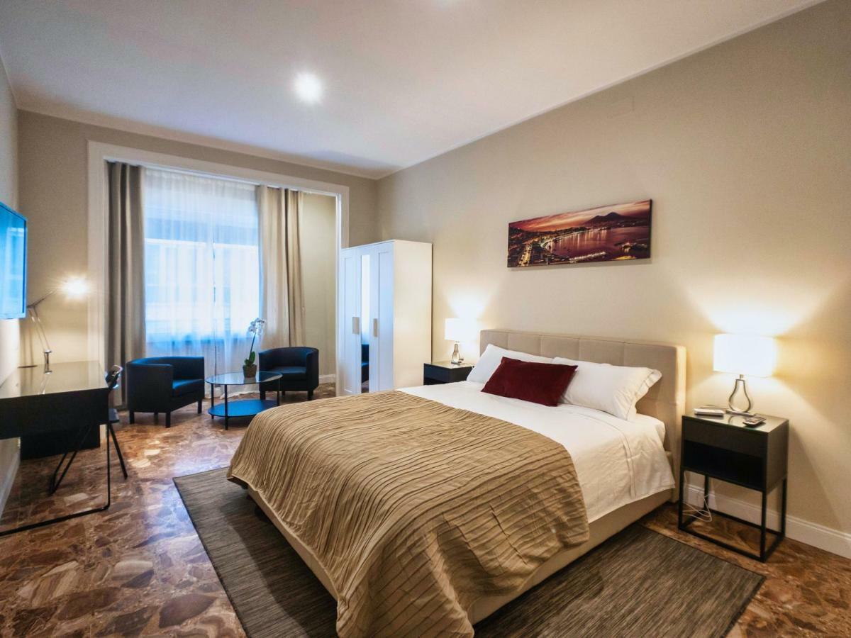 فندق Silia House Napoli Centro المظهر الخارجي الصورة