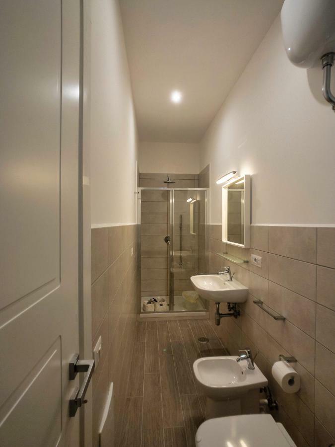 فندق Silia House Napoli Centro المظهر الخارجي الصورة
