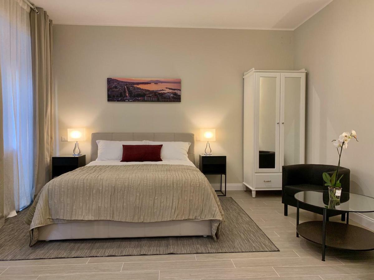 فندق Silia House Napoli Centro المظهر الخارجي الصورة